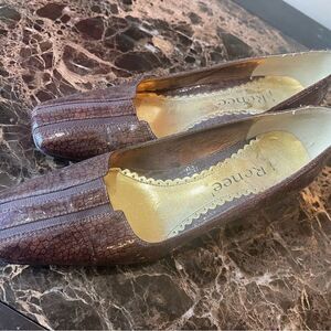 J Renee Gold Framed Heel!